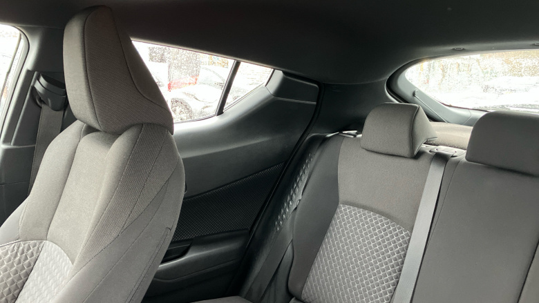 Toyota C-HR 1.8 Hybrid Icon 5dr CVT Hybrid Hatchback